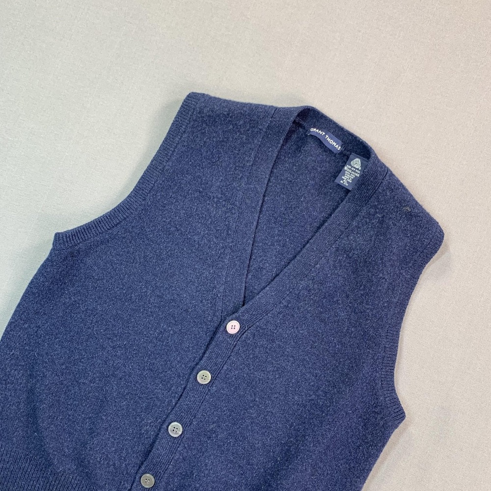 Grant Thomas Sweater Vest Mens XL Blue Wool V Neck Button Knit Hong Kong Vintage